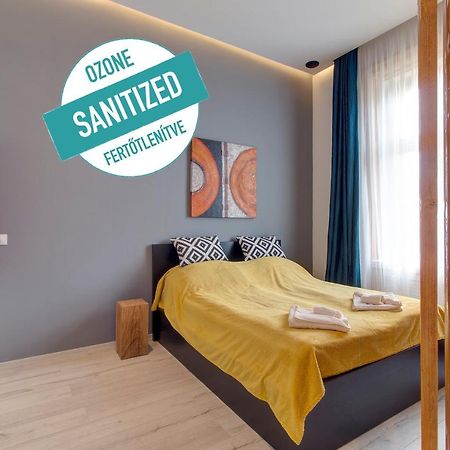 Luxury Apartment By Hi5 -Andrassy Suite ブダペスト エクステリア 写真